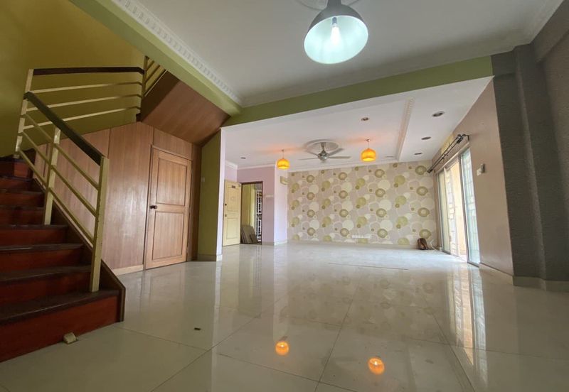 Andari TownVilla  Selayang Heights Batu Caves