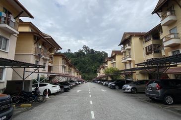 Andari TownVilla  Selayang Heights Batu Caves