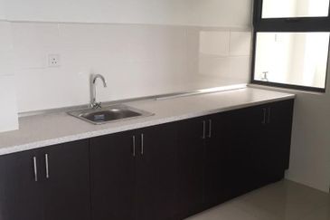 Suria Residence Bukit Jelutong Shah Alam