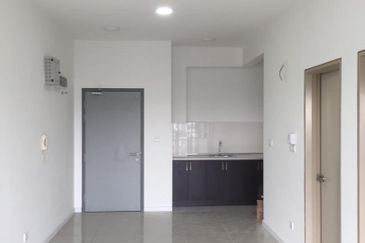 Suria Residence Bukit Jelutong Shah Alam