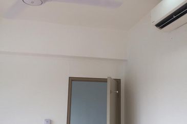 Suria Residence Bukit Jelutong Shah Alam