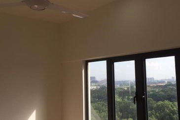 Suria Residence Bukit Jelutong Shah Alam