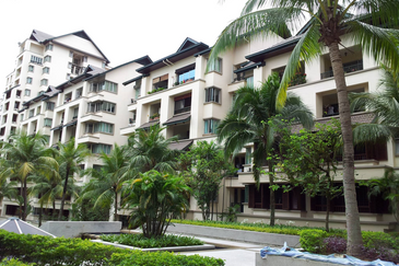 RIANA GREEN TROPICANA