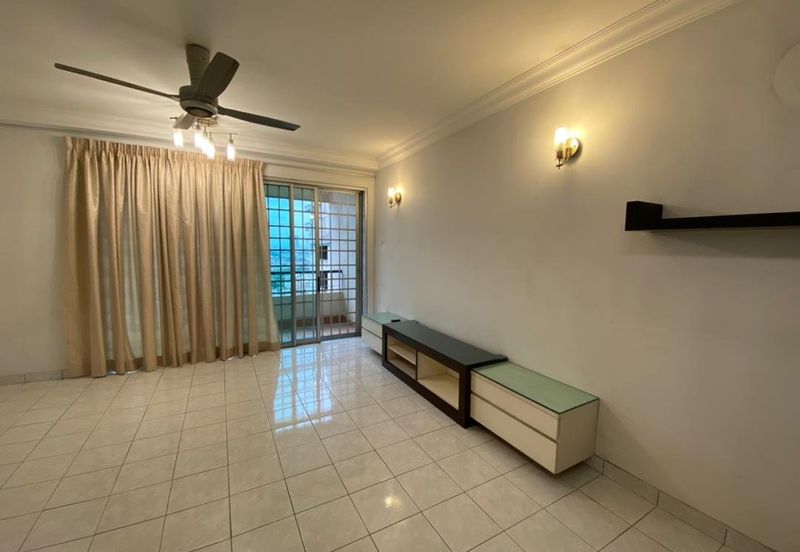 RIANA GREEN TROPICANA