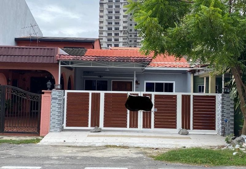 Fully Renovated Single Storey Terrace House Taman 