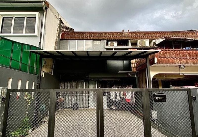 TAMAN SRI GOMBAK BATU CAVES