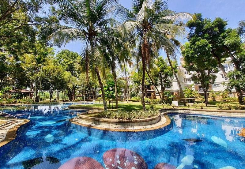 Bungaraya Kondominium, Saujana Subang