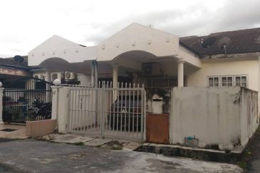 Taman Klang Perdana Klang Selangor