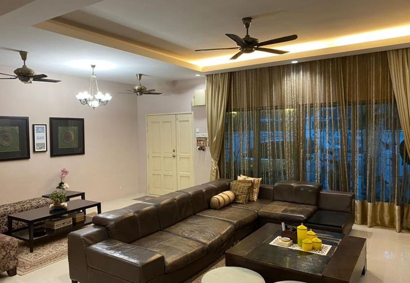 BANDAR NUSAPUTRA, PRESINT 2 PUCHONG