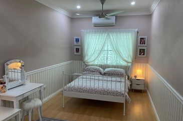 BANDAR NUSAPUTRA, PRESINT 2 PUCHONG