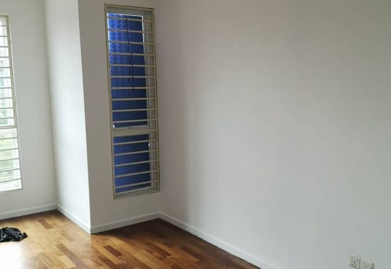 Facing garden Freehold Double Storey Puchong Prima