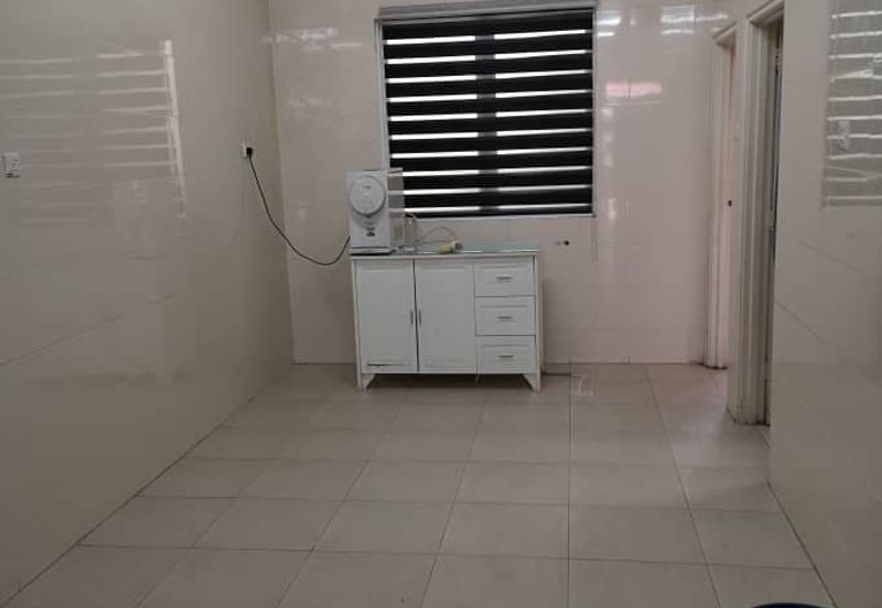 Facing garden Freehold Double Storey Puchong Prima