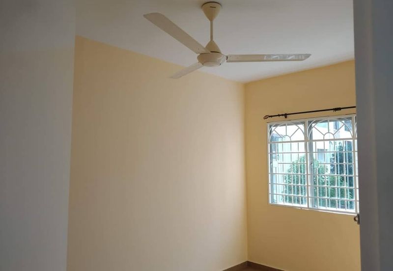 NICE APARTMENT Palma Puteri Apartment Kota Damansa