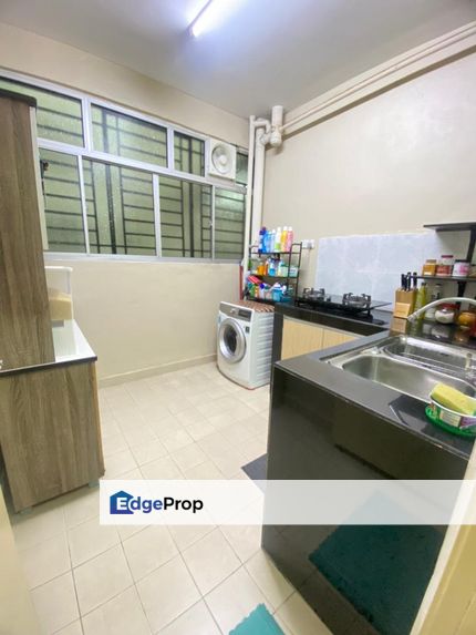 Kinrara Mas Condominium Bandar Kinrara Puchong, Selangor, Bandar Kinrara Puchong