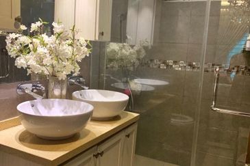 D'Piazza Condominium