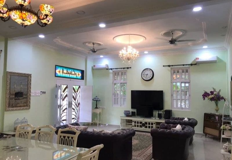 Permatang Damar Laut Batu Maung Penang