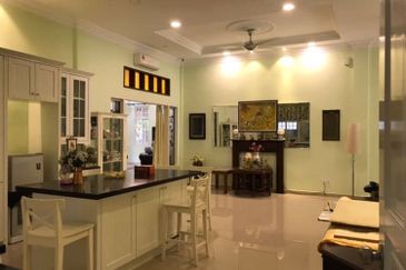 Permatang Damar Laut Batu Maung Penang