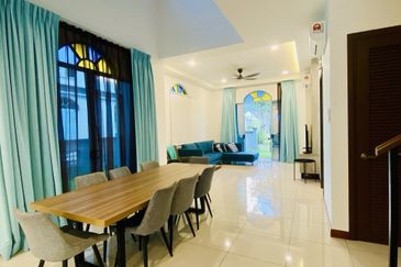 Peranakan Straits, Setia Eco Templer