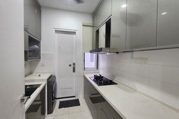 Parkfield Residences, Tropicana Heights