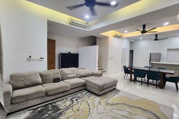 Parkfield Residences, Tropicana Heights