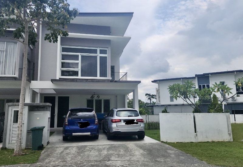 Parkfield Residences, Tropicana Heights