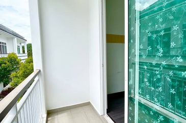 Merrydale @ Eco Majestic