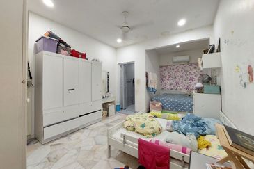 Seksyen 13, Shah Alam