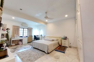 Seksyen 13, Shah Alam