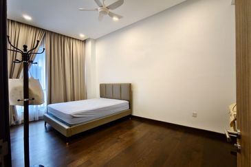 Tiana Elmina Gardens