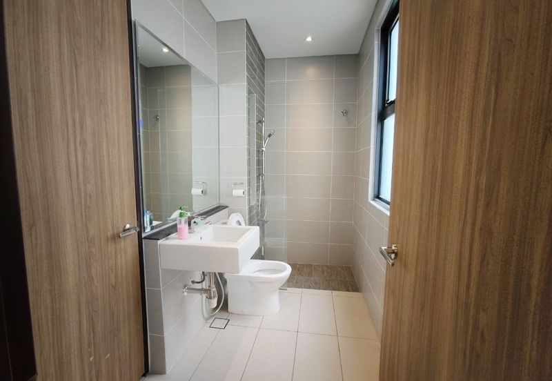 Tiana Elmina Gardens