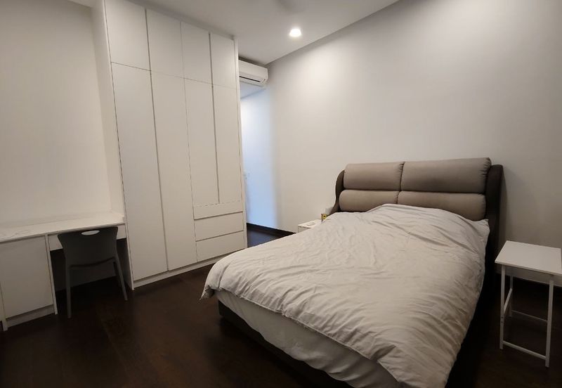 Tiana Elmina Gardens