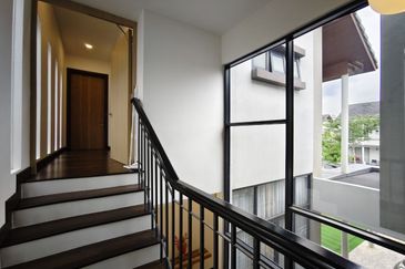 Tiana Elmina Gardens