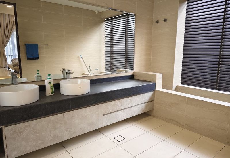 Tiana Elmina Gardens