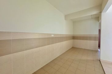 Opulenia @ Denai Alam