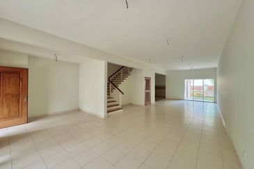 Opulenia @ Denai Alam