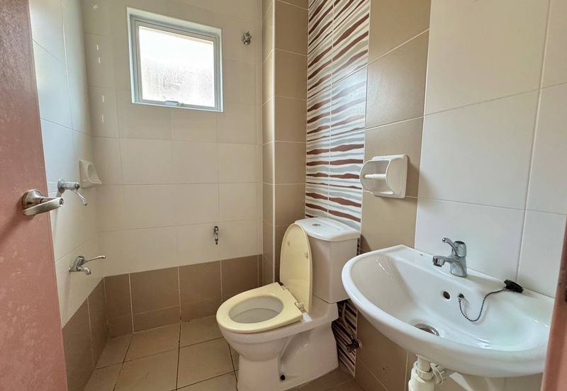 Opulenia @ Denai Alam