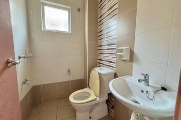 Opulenia @ Denai Alam