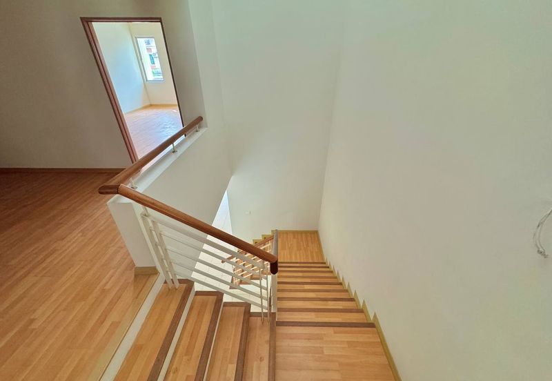 Opulenia @ Denai Alam