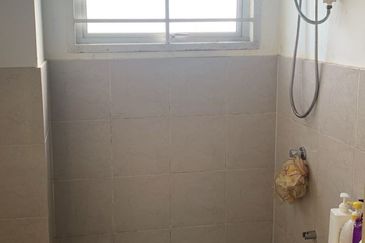 Pangsapuri Jenderam Indah