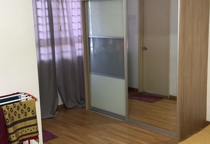 Pangsapuri Jenderam Indah