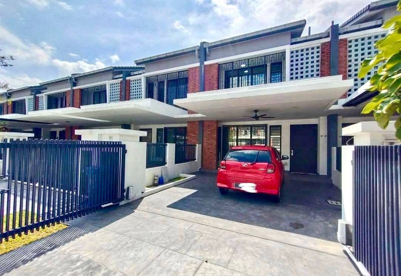 Elmina Green Three @ City of Elmina