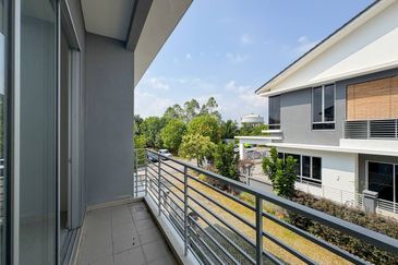 Fairfield Residences, Tropicana Heights
