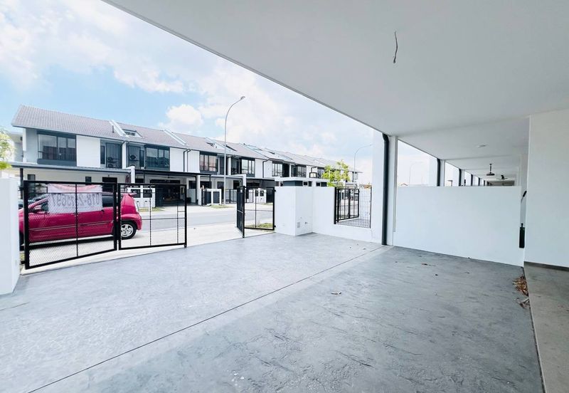 Nadira 3 @ Bukit Raja