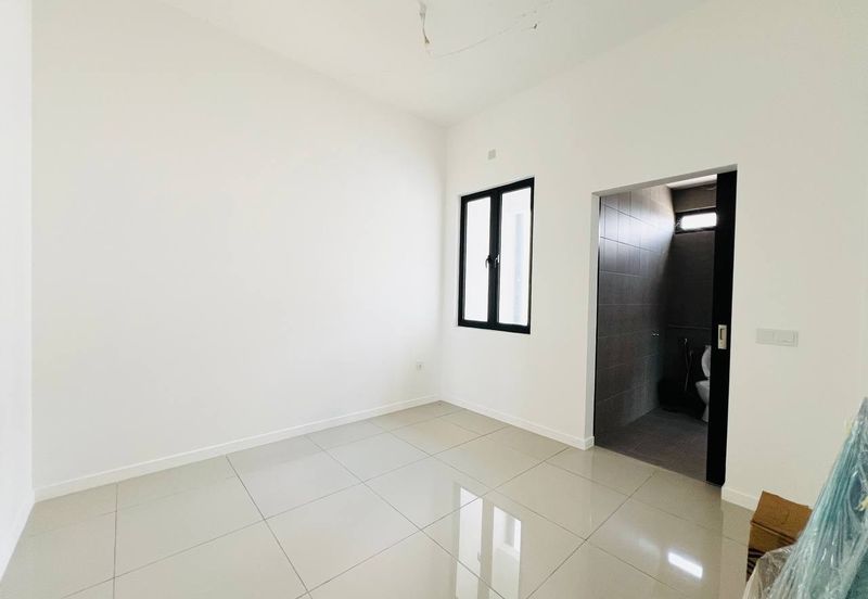 Nadira 3 @ Bukit Raja