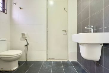 Laman Delfina @ Nilai Impian