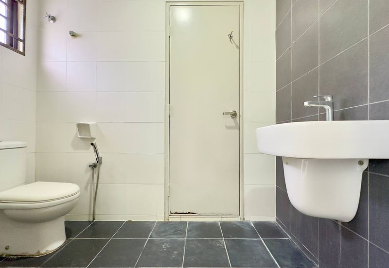 Laman Delfina @ Nilai Impian