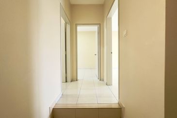 Laman Delfina @ Nilai Impian