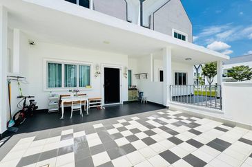 Ebonylane @ Eco Forest