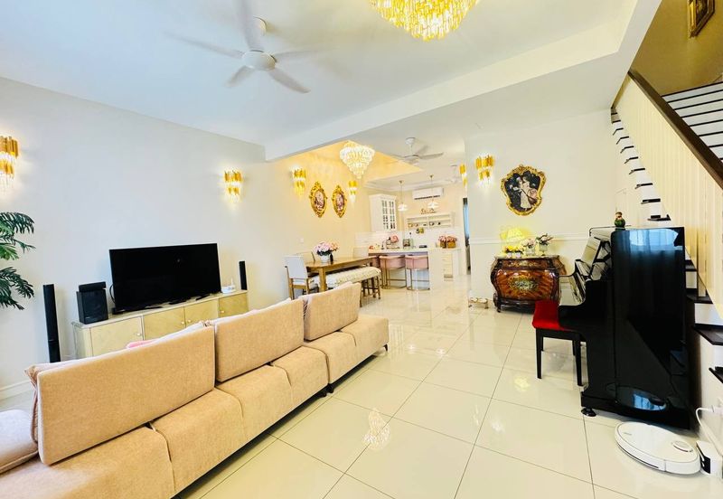 Ebonylane @ Eco Forest