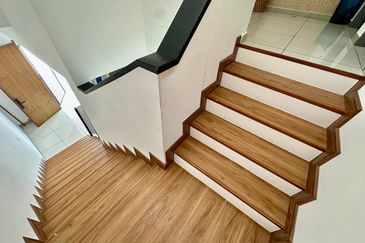 Avis 2 @ Setia Alam Sari